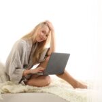 bed, woman, work-1979270.jpg